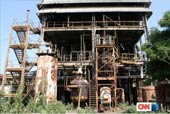 the abandoned Union Carbide plant